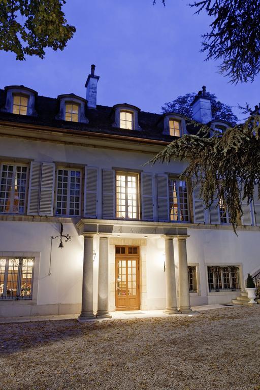 Chateau Du Petit Musigny A Chambolle Exterior photo